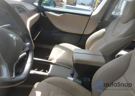 2017 Tesla Model S 100D/60D/75D/90D/P100D z USA, uszkodzony, nr VIN 5YJSA1E20HF190420